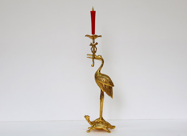 赤い和ろうそくを法事で使う