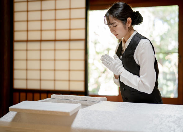 お葬式が迫っている